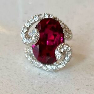 💜 Fabulous Vintage Cocktail Ring 😍 Size 6